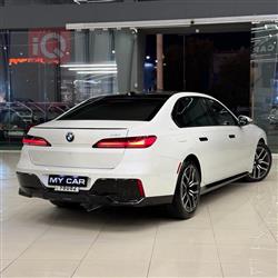 بي ام دبليو الفئة 7